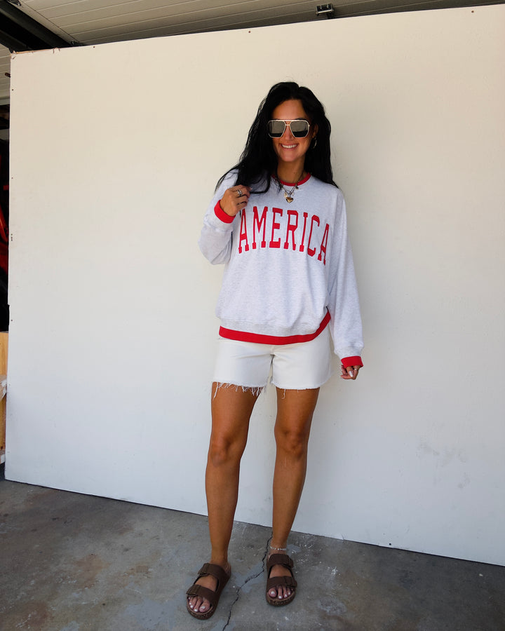 Retro America Crewneck - Ash/Red