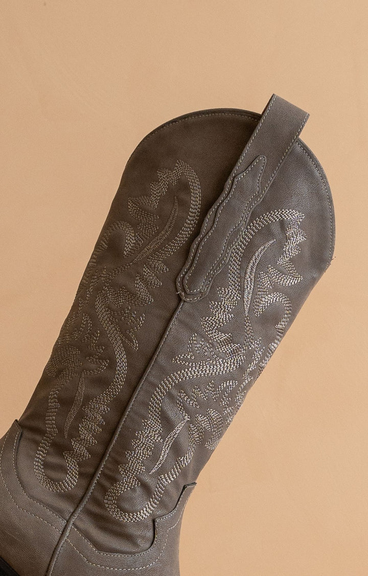 Midnight Mesa Cowboy Boots - Charcoal