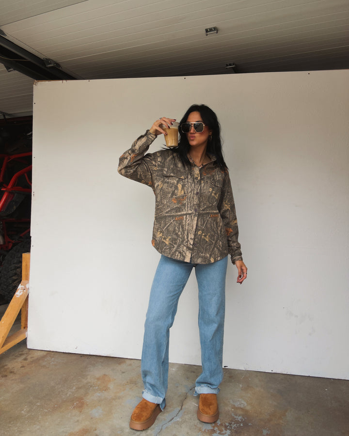 Frontier Lightweight Button Down - Camo/Denim
