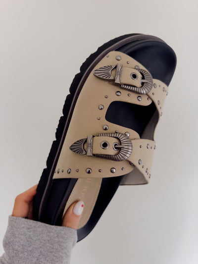 The Effie Buckle Sandal - Taupe