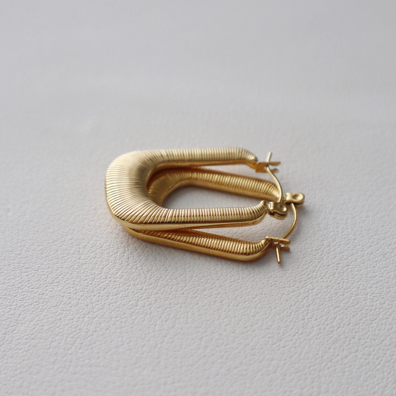 Luna Hoops - Gold