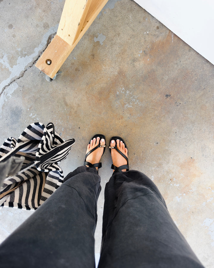 Golden Hour Sandal - Black/Gold