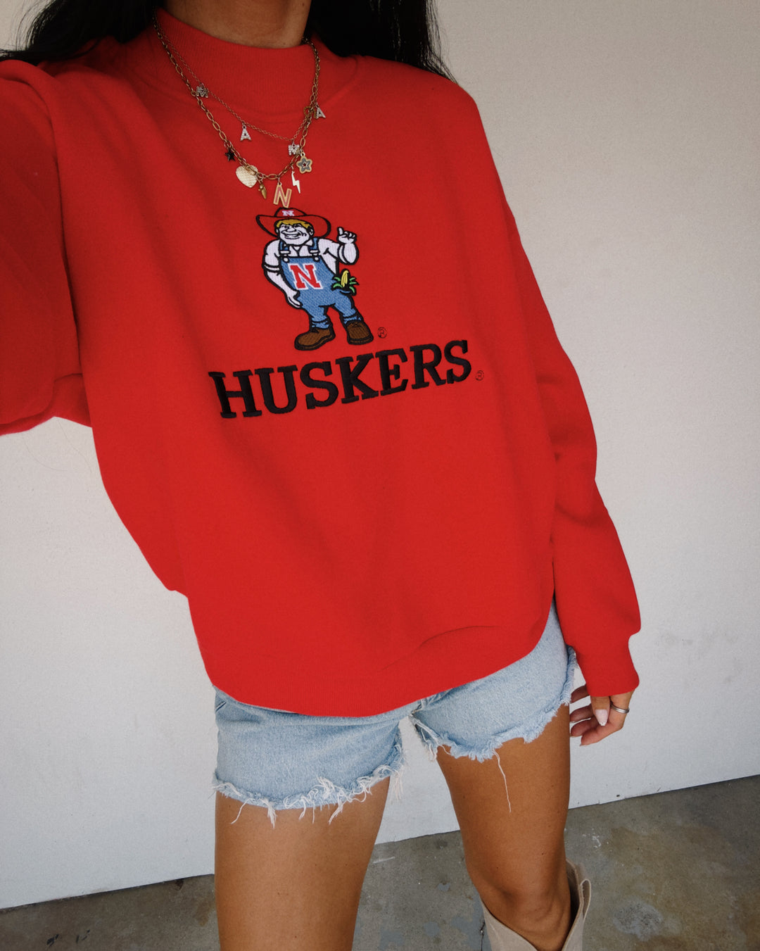 Herbie Embroidered Mock Neck Sweatshirt - Red