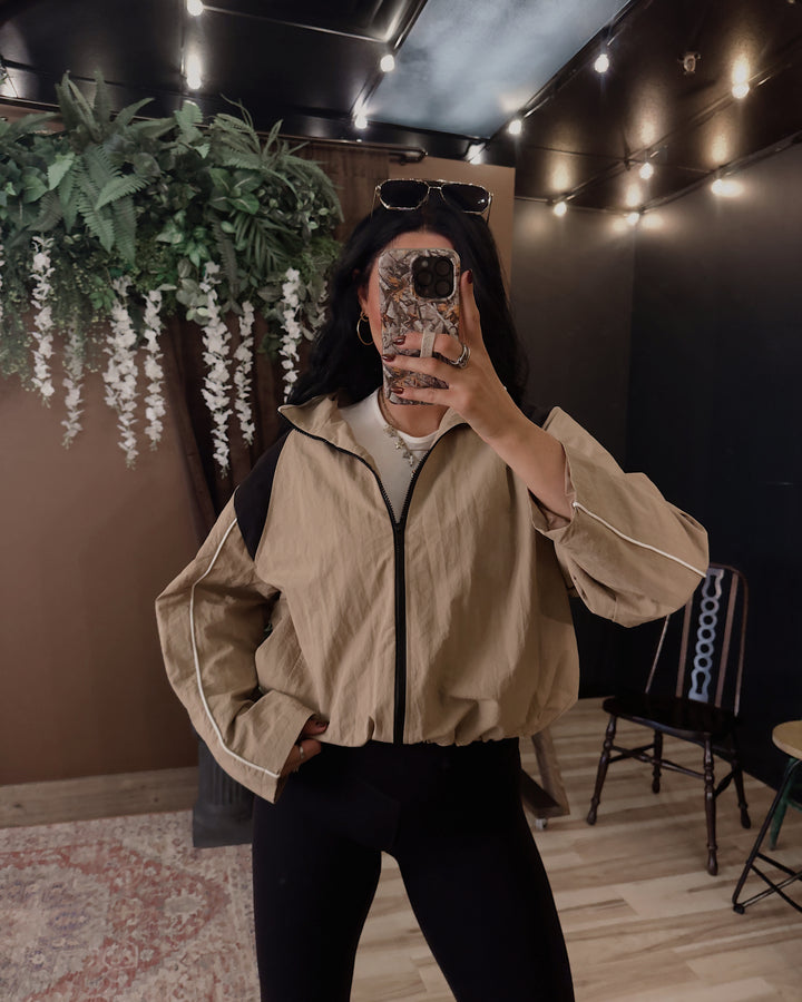 Eloise Contrast Zip-Up Jacket - Taupe/Black
