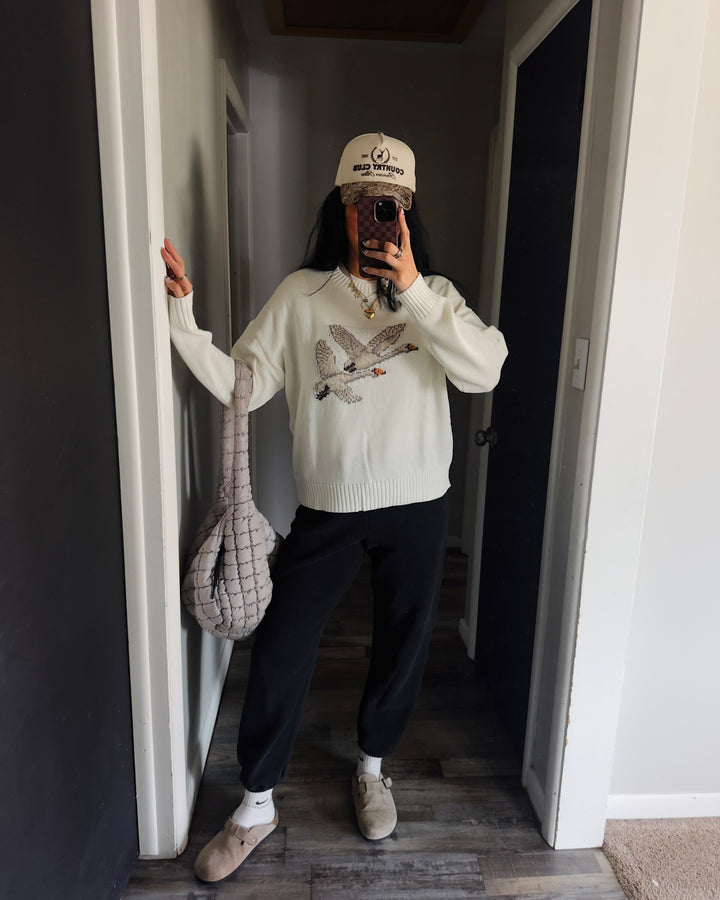 The Countryside Sweater - Off White