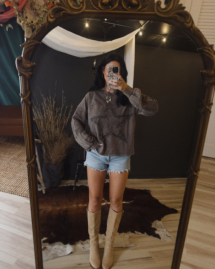 Outlaw Star Mineral Washed Long Sleeve - Ash