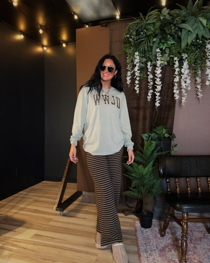 WWJD Camo Long Sleeve - Sandstone