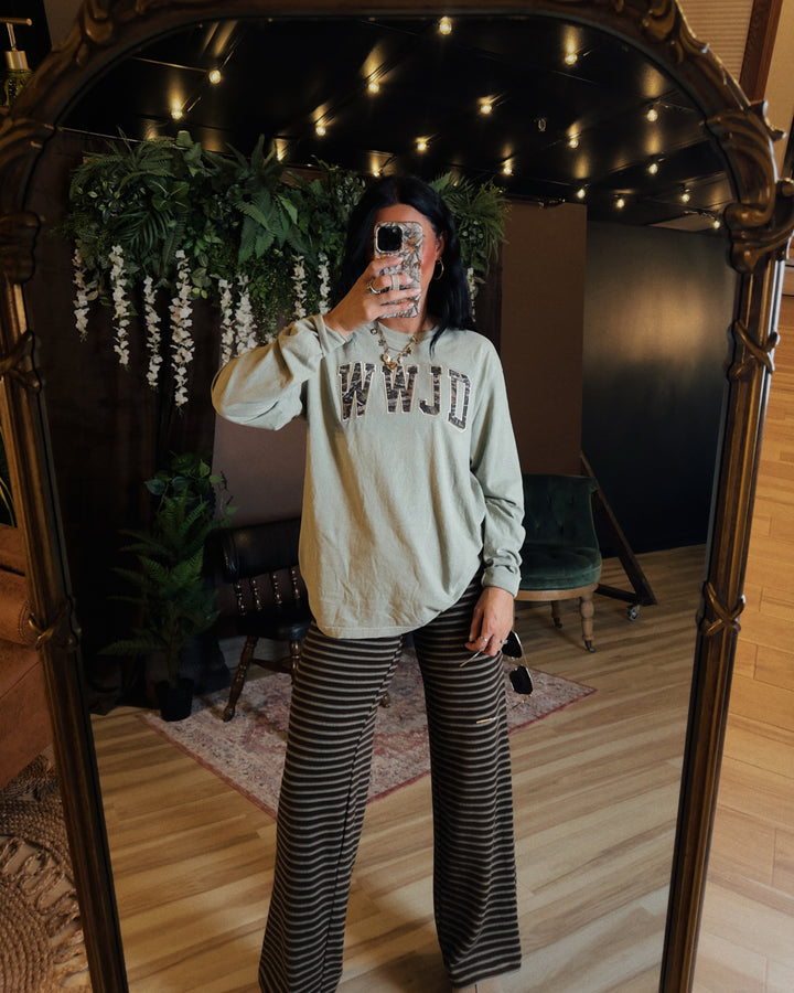 WWJD Camo Long Sleeve - Sandstone