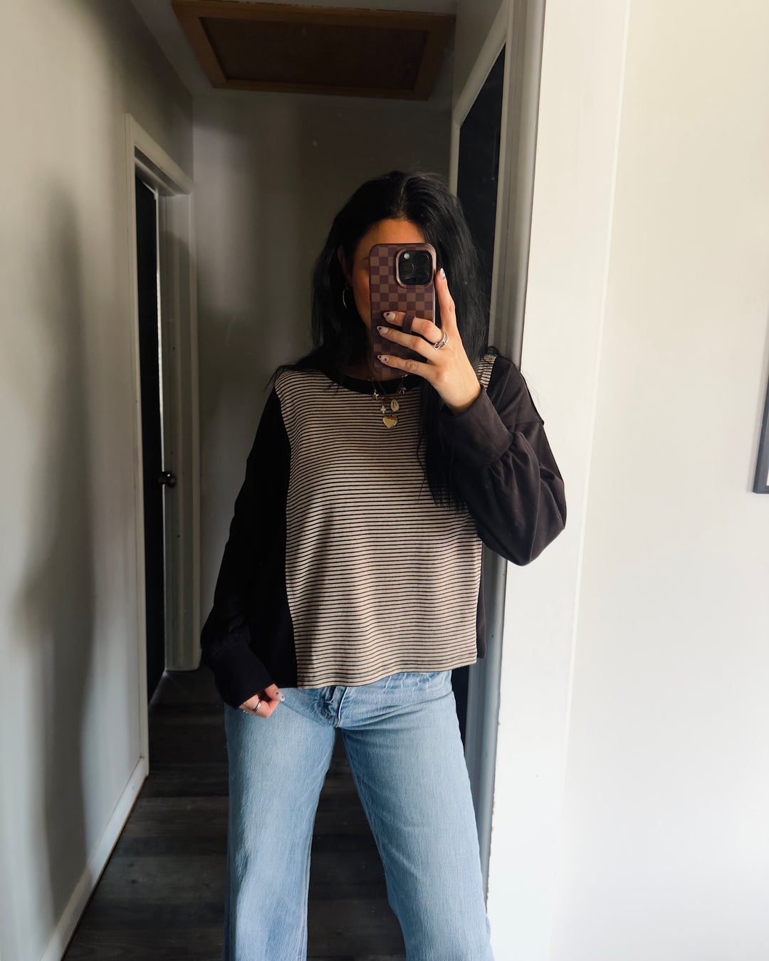 Contrast Long Sleeve - Black/Taupe