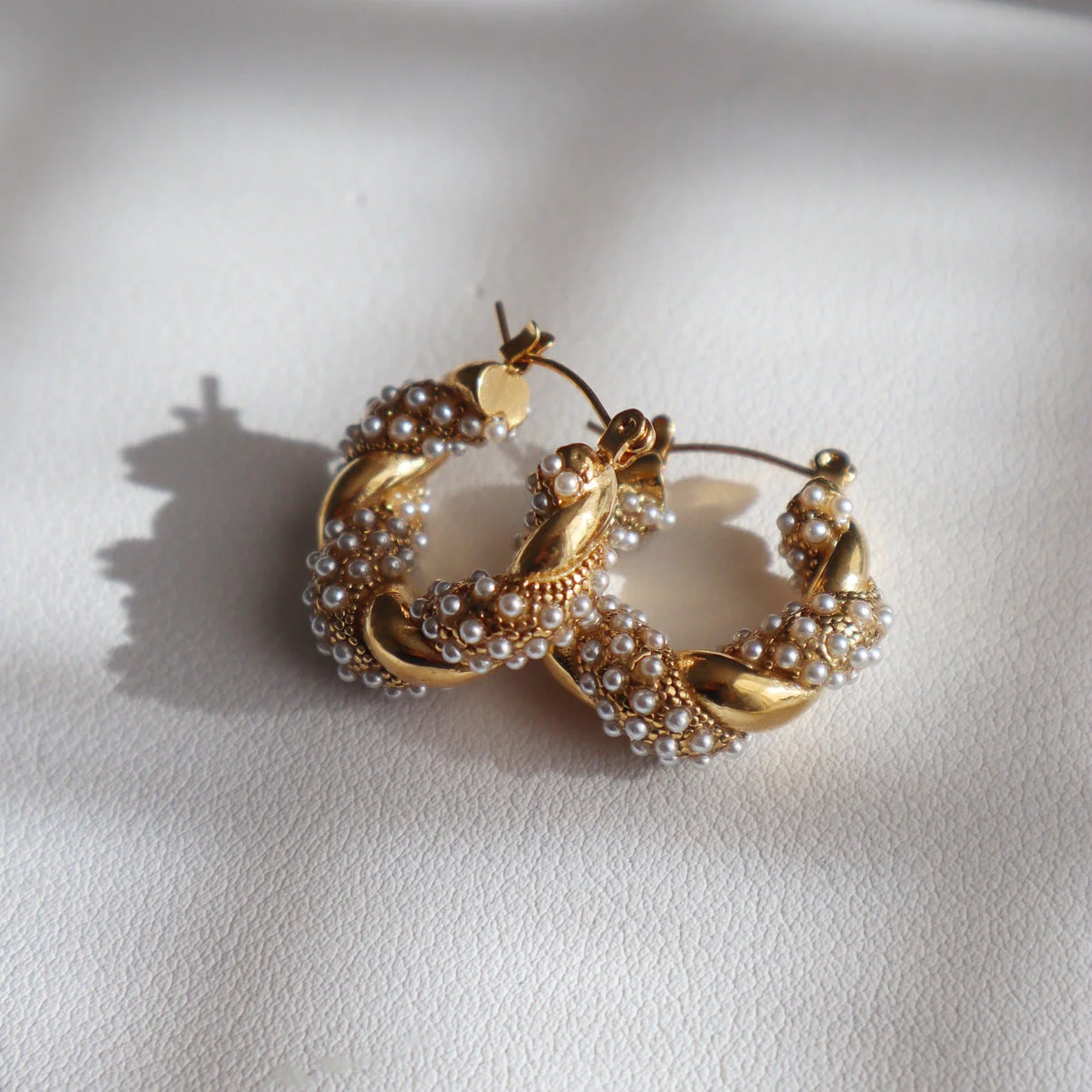 Nolita Hoops - Pearl Gold