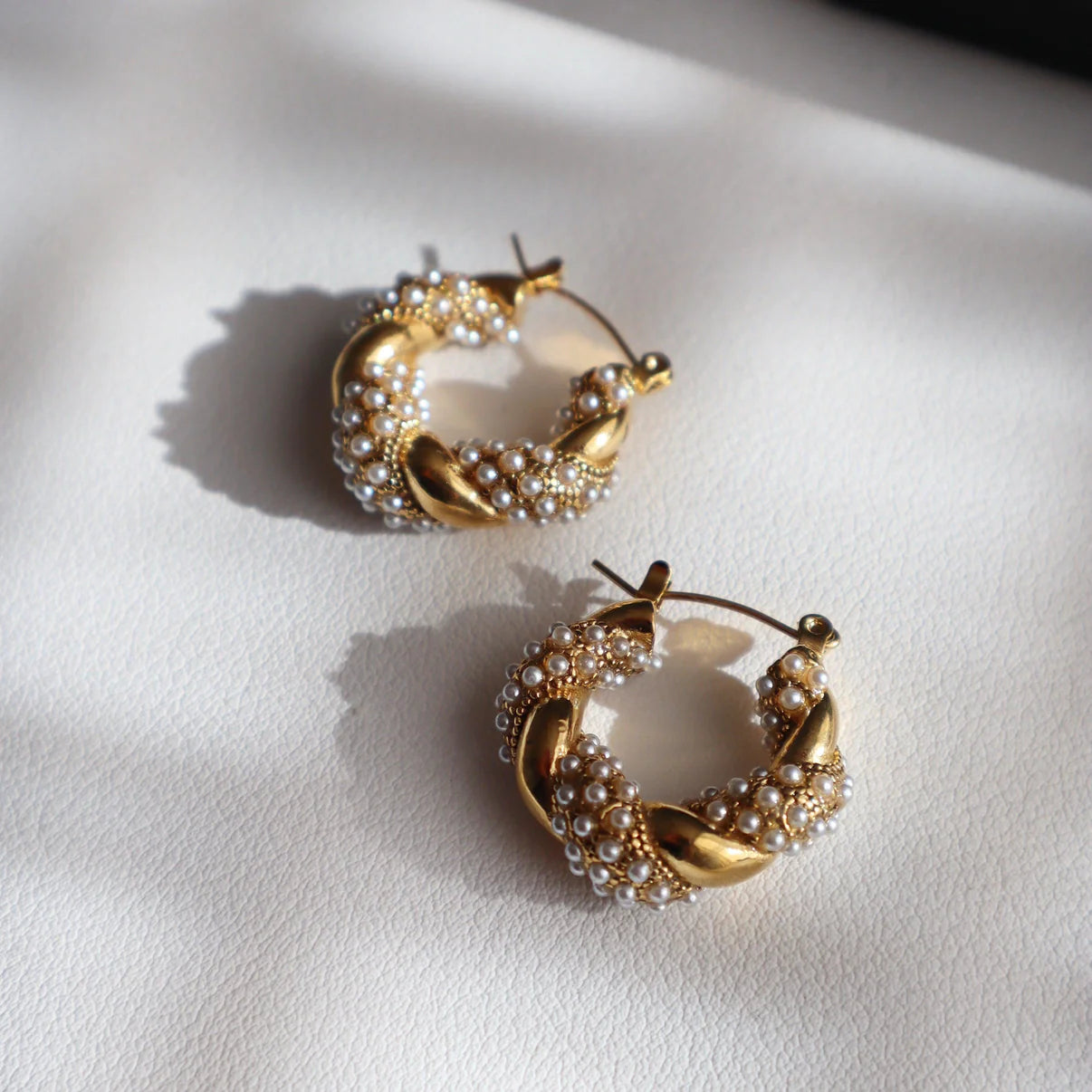 Nolita Hoops - Pearl Gold