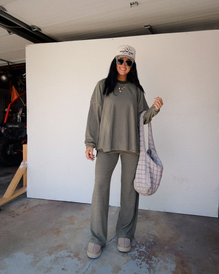 Levi Oversized Fleece Top - Olive/Cream