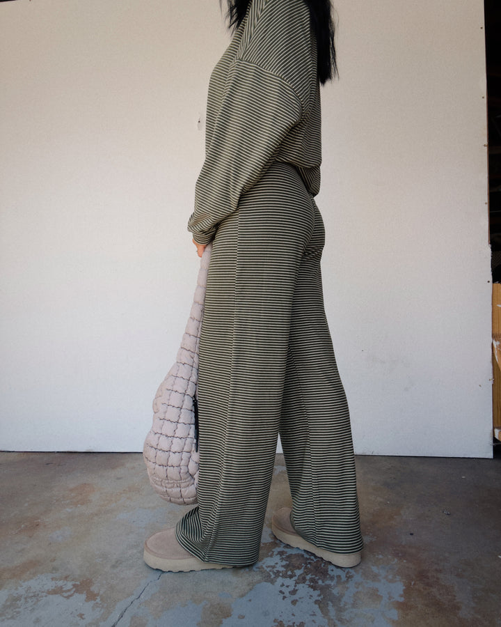Levi Fleece Pants - Olive/Cream
