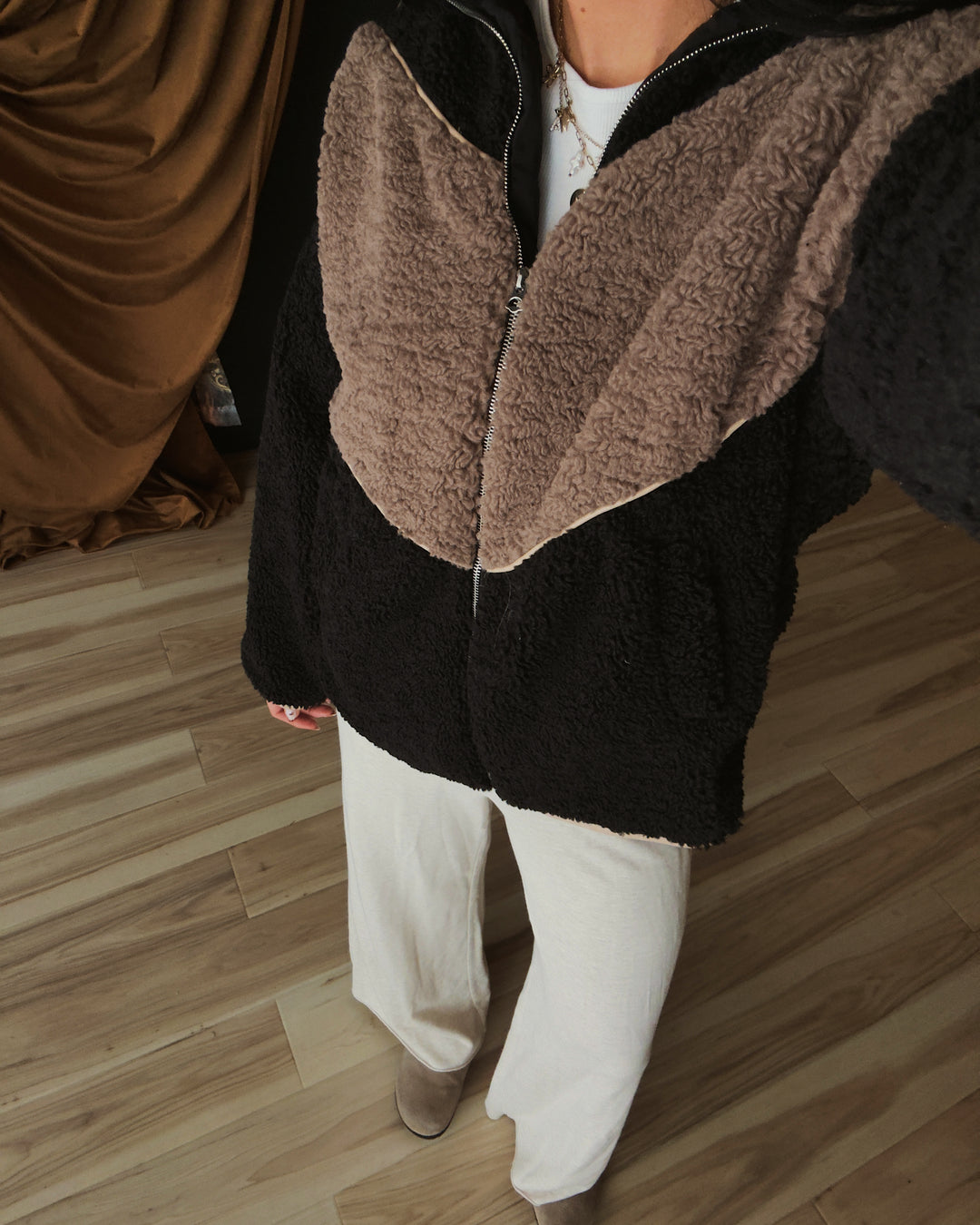 Cabin Color-Block Sherpa Jacket - Black