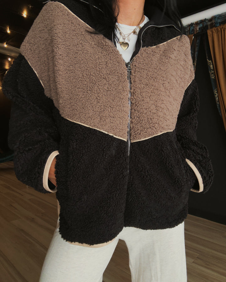 Cabin Color-Block Sherpa Jacket - Black